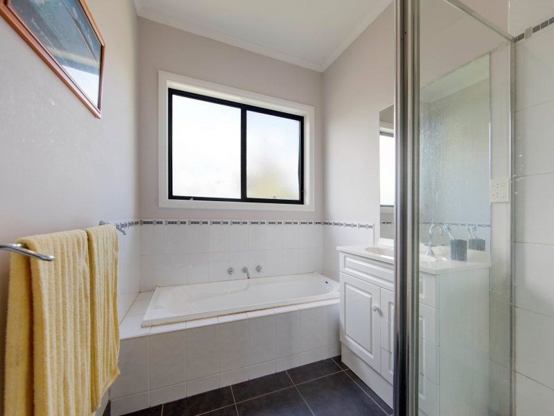 1/40 Myrtle Street, Langwarrin VIC 3910