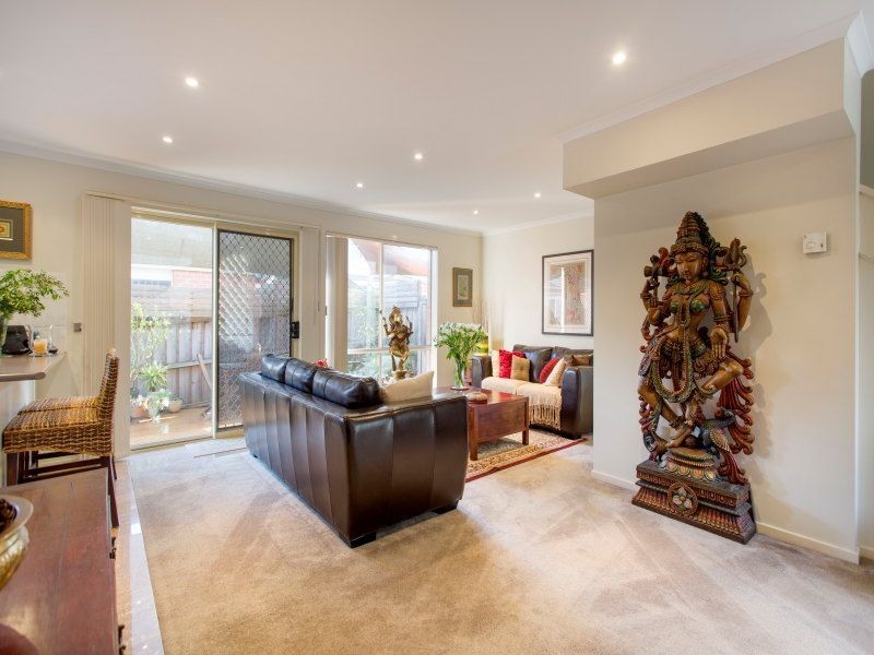 3/2 Edward Street, Langwarrin VIC 3910