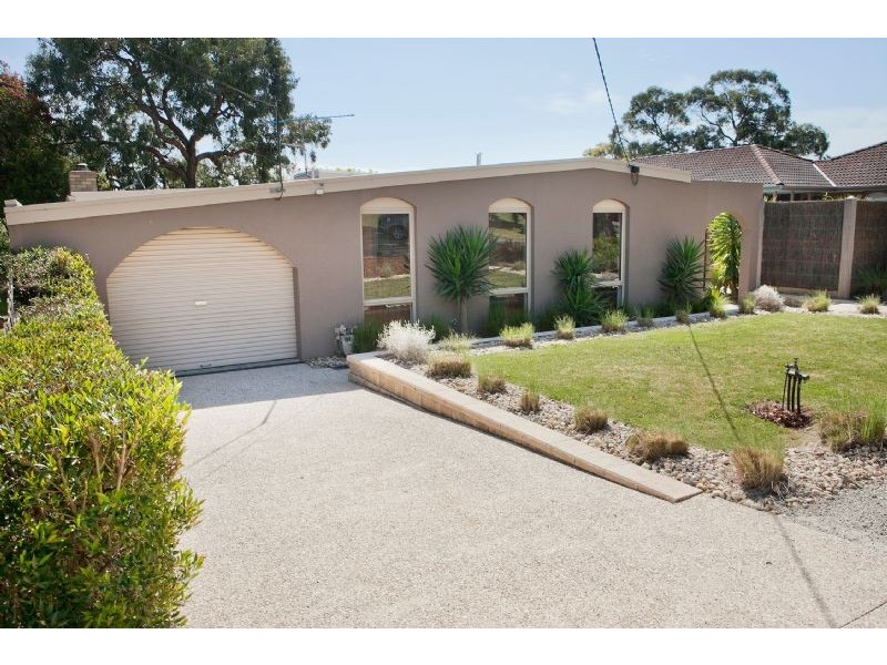11 Ashgrove South, Langwarrin VIC 3910