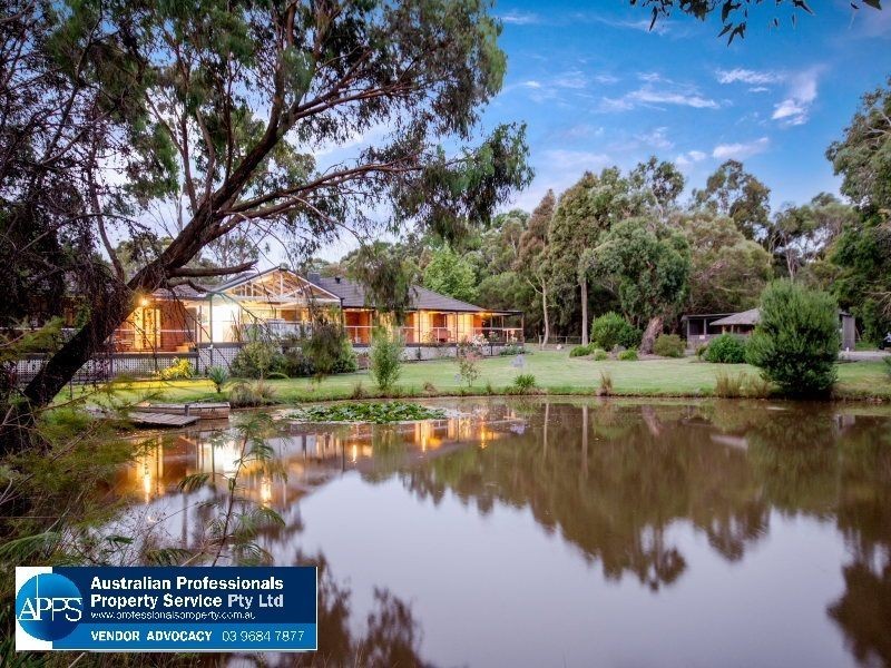 90 McClelland Drive, Langwarrin VIC 3910