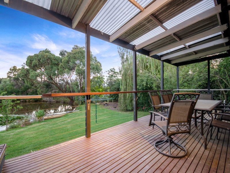 90 McClelland Drive, Langwarrin VIC 3910
