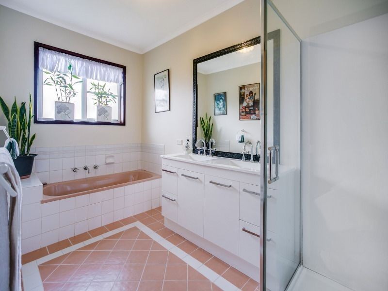 6 Fernwood Drive, Langwarrin VIC 3910