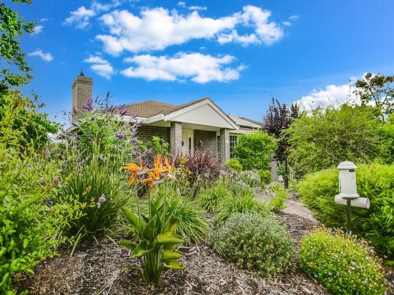 6 Fernwood Drive, Langwarrin VIC 3910