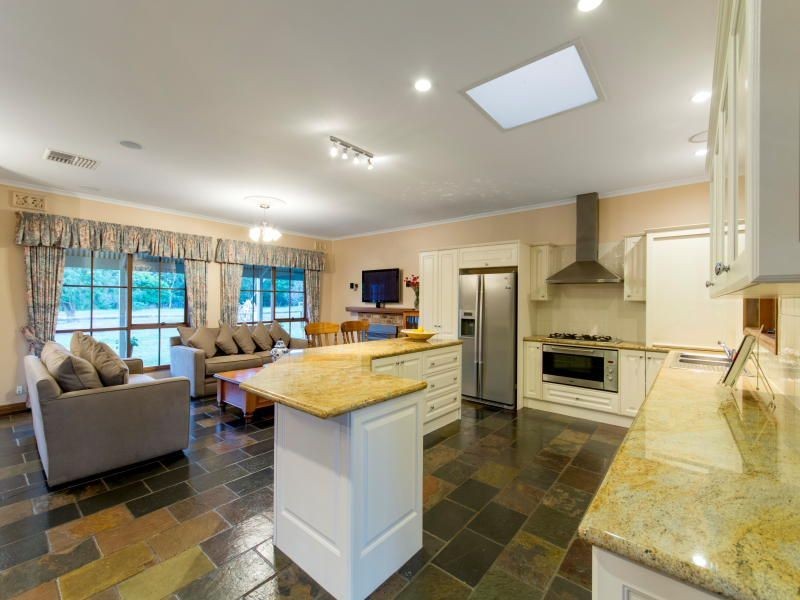 21 Grassmere Rd, Langwarrin VIC 3910