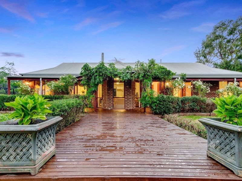 99 Donald Road, Langwarrin VIC 3910
