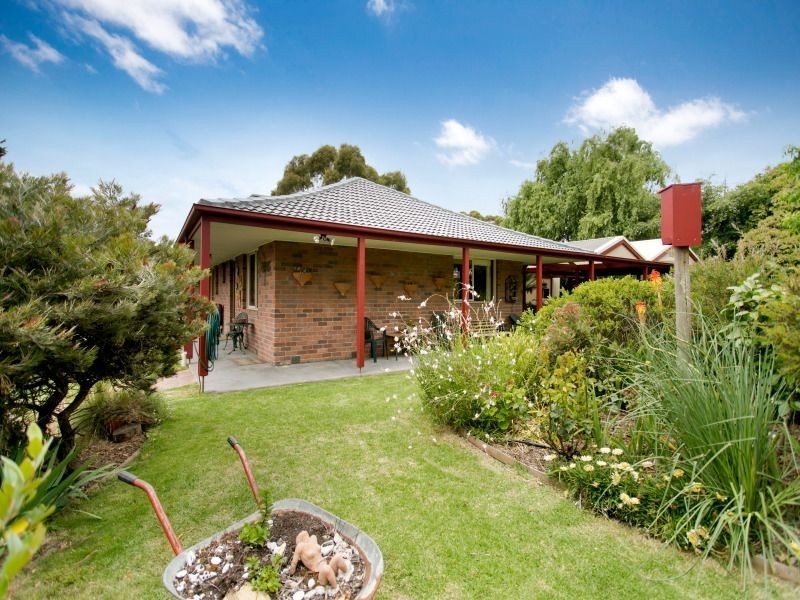 17 Yarralumla Drive, Langwarrin VIC 3910