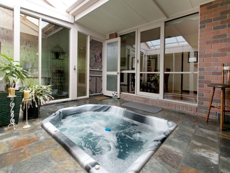 17 Yarralumla Drive, Langwarrin VIC 3910