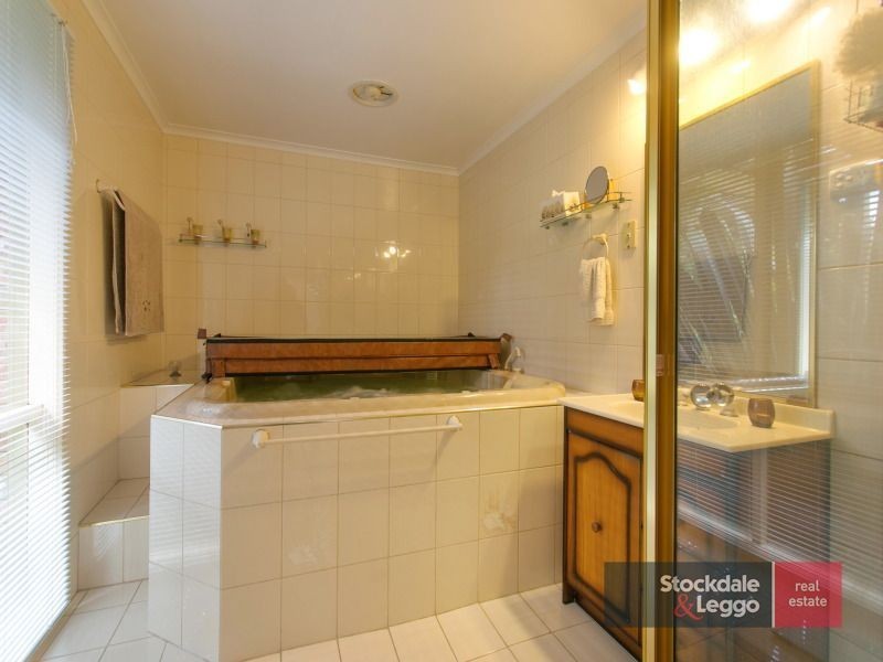 4 Bolton Court, Langwarrin VIC 3910