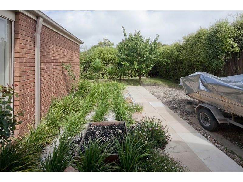 90 Huntingtower Crescent, Langwarrin VIC 3910