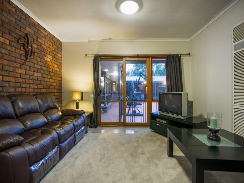 43 Kingston Road, Langwarrin VIC 3910