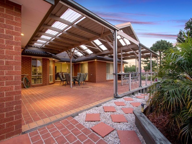 14 Collina Court, Langwarrin VIC 3910
