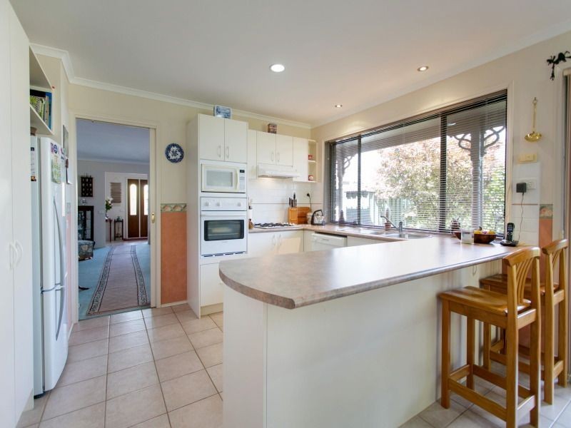 71 Granite Drive, Langwarrin VIC 3910