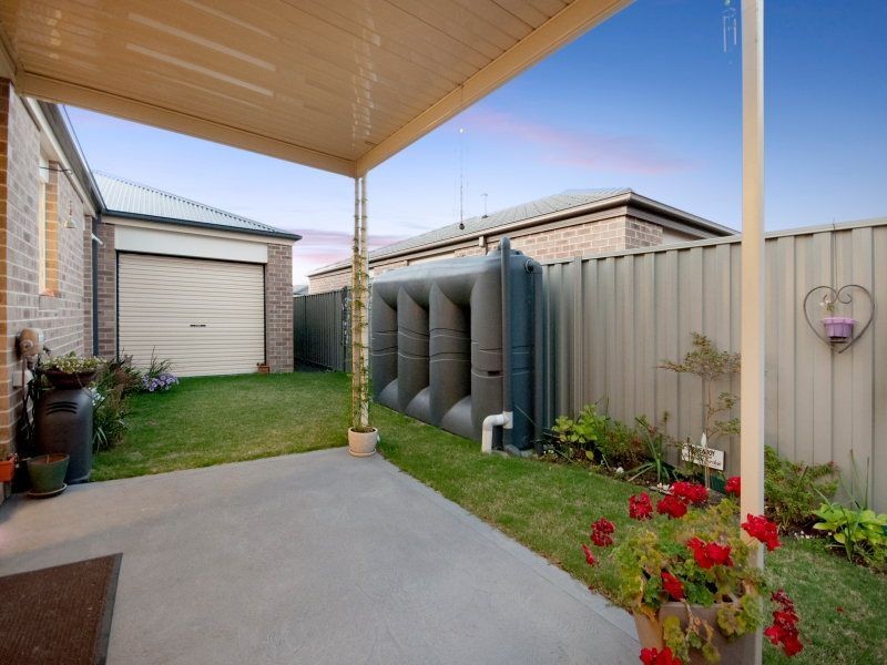 11 Leeds Place, Langwarrin VIC 3910