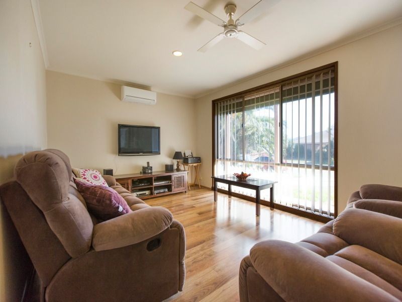 6 Belgrave Place, Carrum Downs VIC 3201