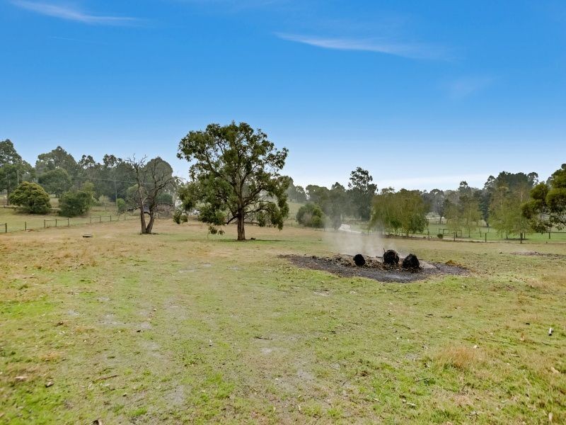 16 Kingston Road, Langwarrin VIC 3910