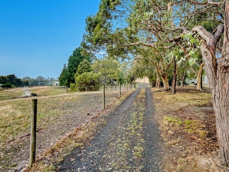 16 Kingston Road, Langwarrin VIC 3910