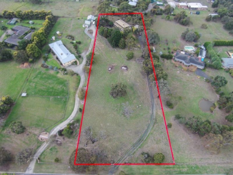 16 Kingston Road, Langwarrin VIC 3910