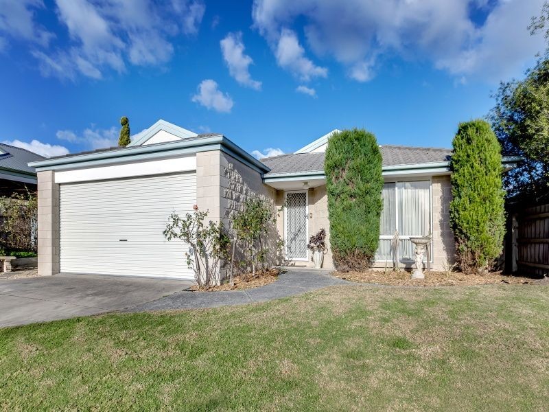 2 Norval Place, Langwarrin VIC 3910
