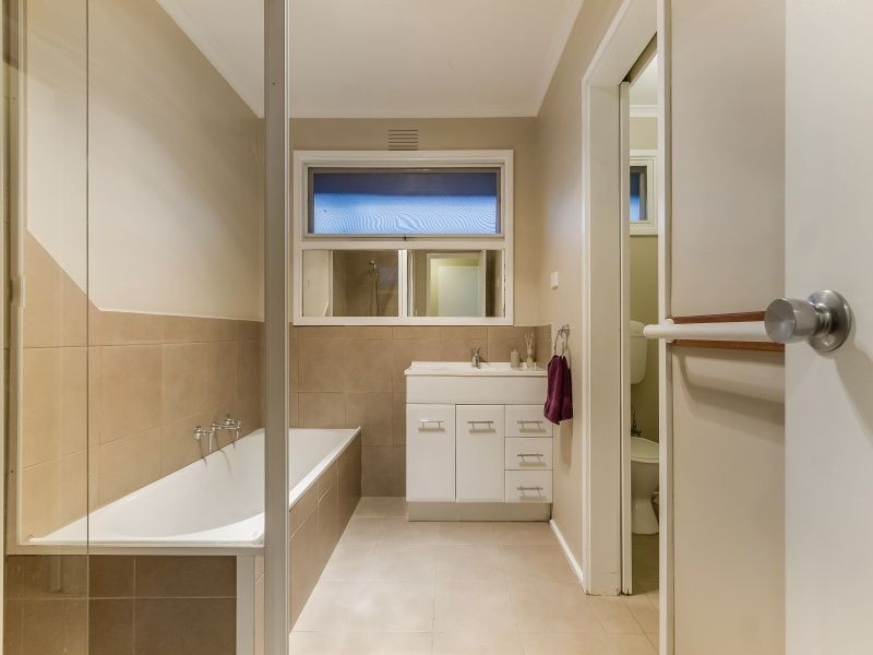 468 McClelland Drive, Langwarrin VIC 3910