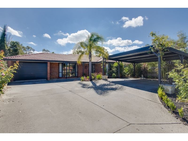 15 Chandos Place, Langwarrin VIC 3910