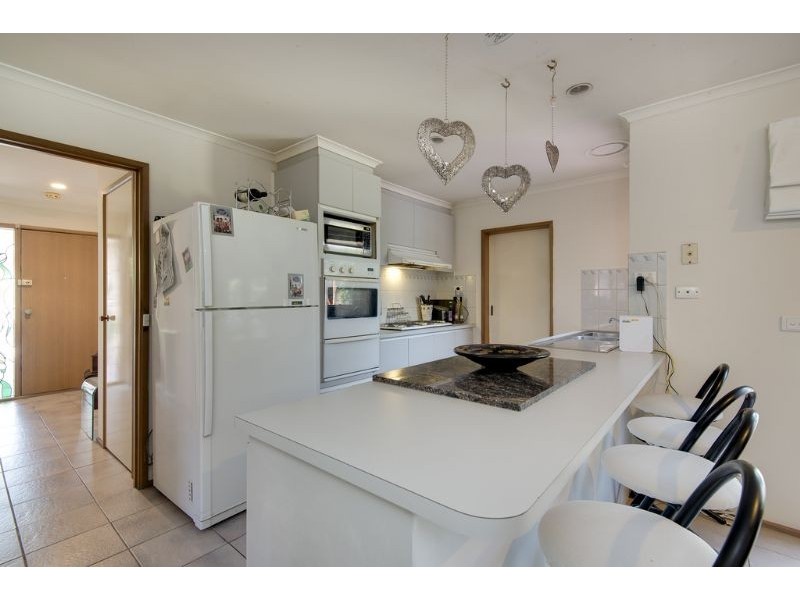 15 Chandos Place, Langwarrin VIC 3910