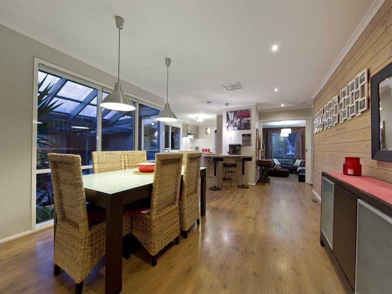 28 Greenacres Court, Langwarrin VIC 3910