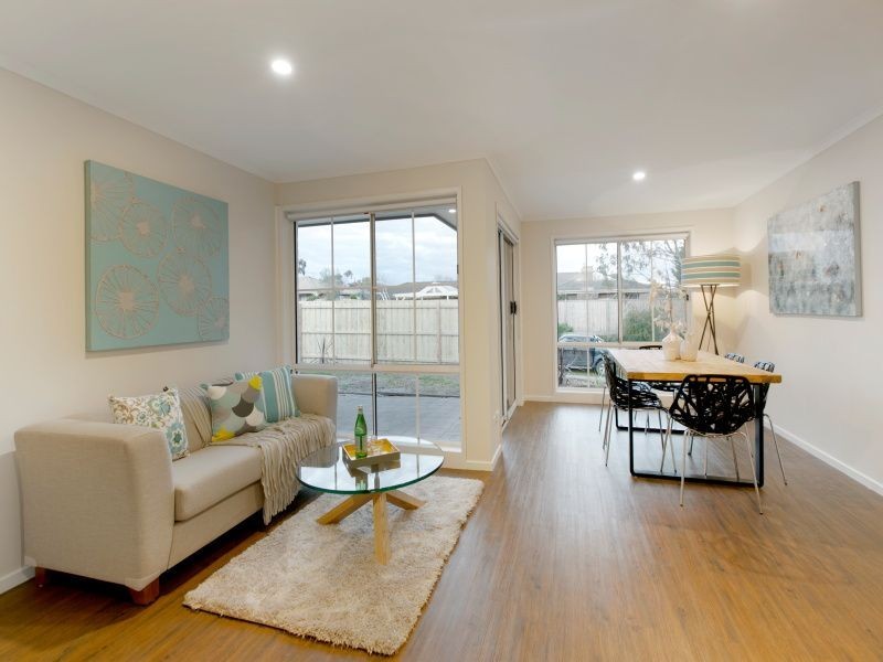 14 Cotoneaster Way, Langwarrin VIC 3910