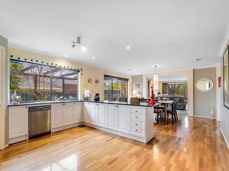 6 Collina Court, Langwarrin VIC 3910