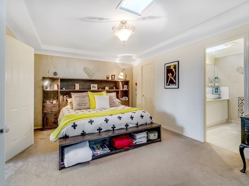 6 Collina Court, Langwarrin VIC 3910