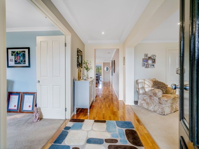 6 Collina Court, Langwarrin VIC 3910
