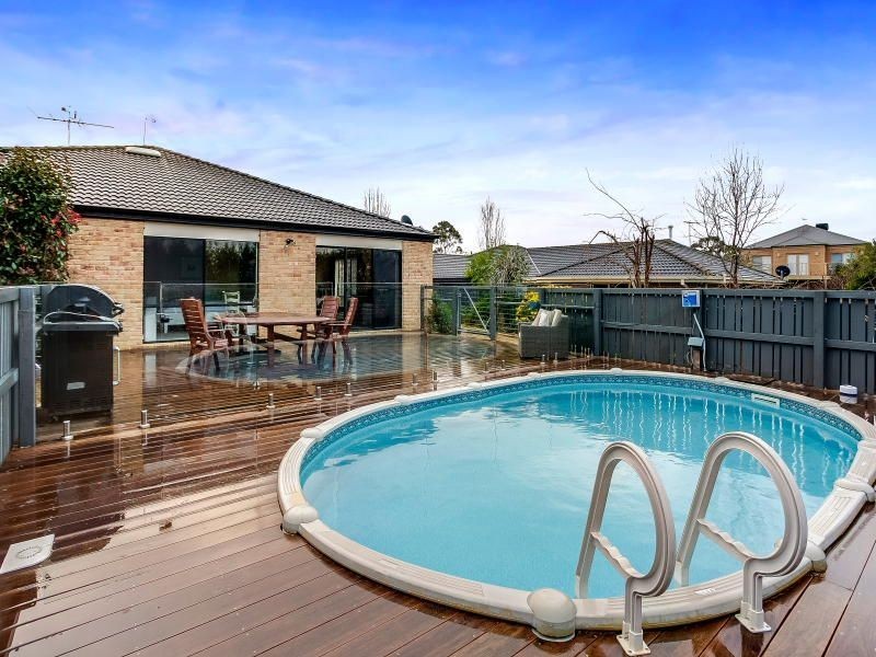 6 Collina Court, Langwarrin VIC 3910