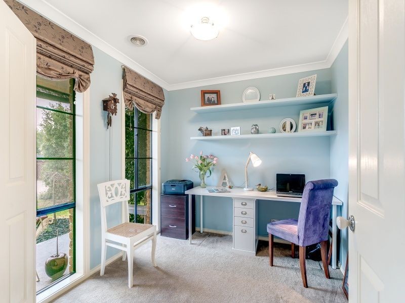 6 Collina Court, Langwarrin VIC 3910