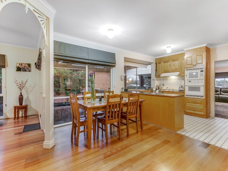 44 Cotoneaster Way, Langwarrin VIC 3910