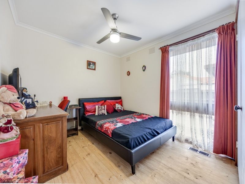 8 Banksia Court, Frankston South VIC 3199