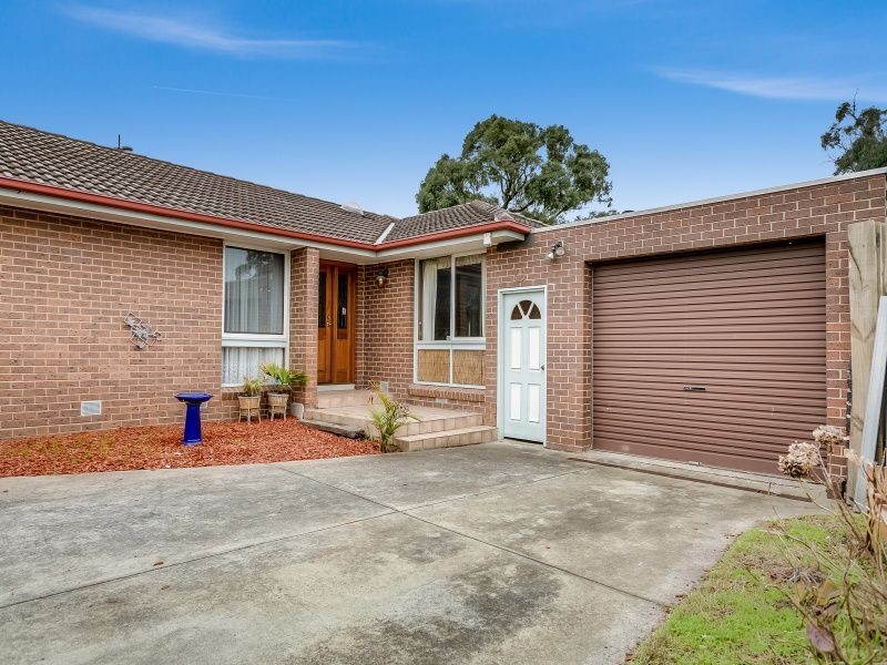 8 Banksia Court, Frankston South VIC 3199