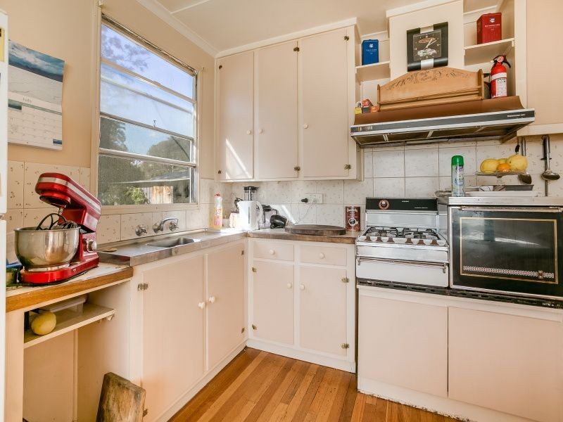31 Monterey Boulevard, Frankston North VIC 3200