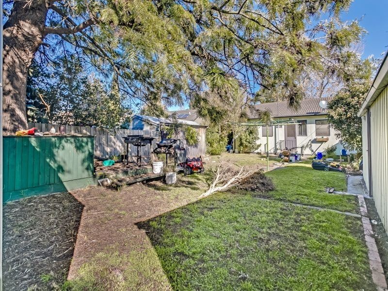 31 Monterey Boulevard, Frankston North VIC 3200