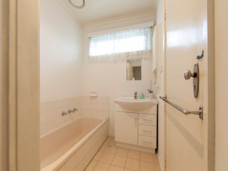 13 Gardenia Crescent, Frankston North VIC 3200