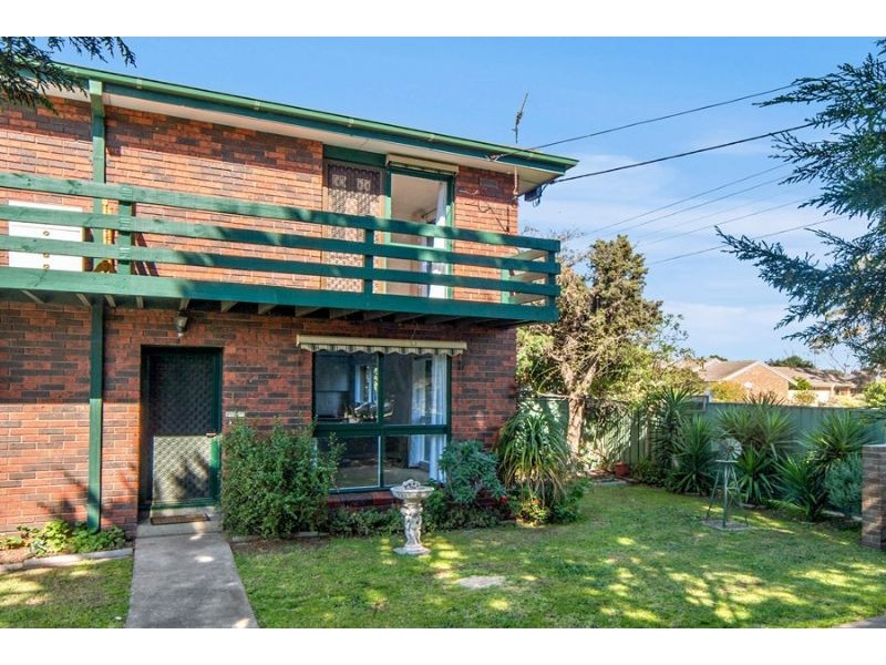 1/14 Carder Avenue, Seaford VIC 3198