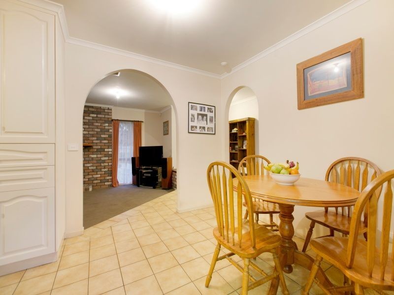 13 Beacon Drive, Langwarrin VIC 3910