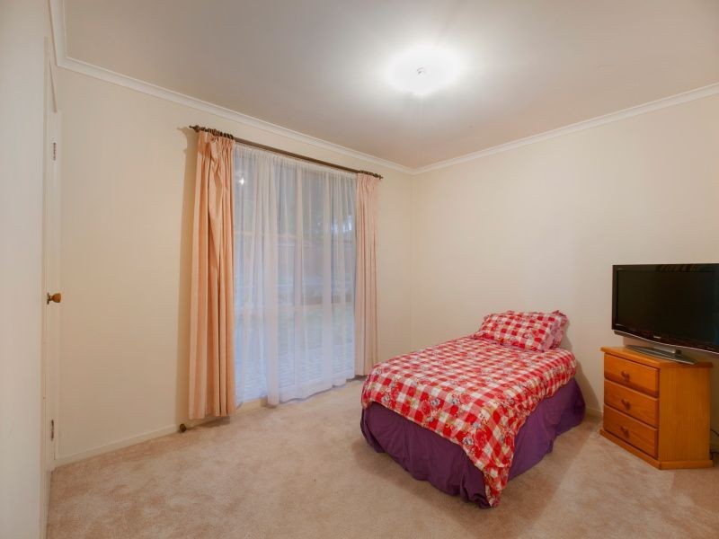 13 Beacon Drive, Langwarrin VIC 3910