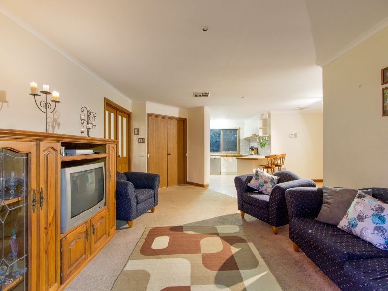 9 Burgess Drive, Langwarrin VIC 3910