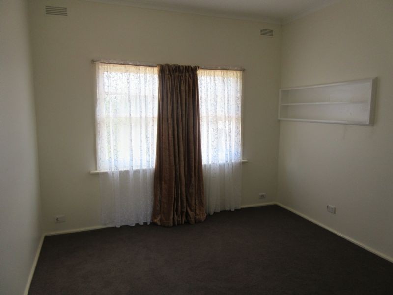 7 McMahons Road, Frankston VIC 3199