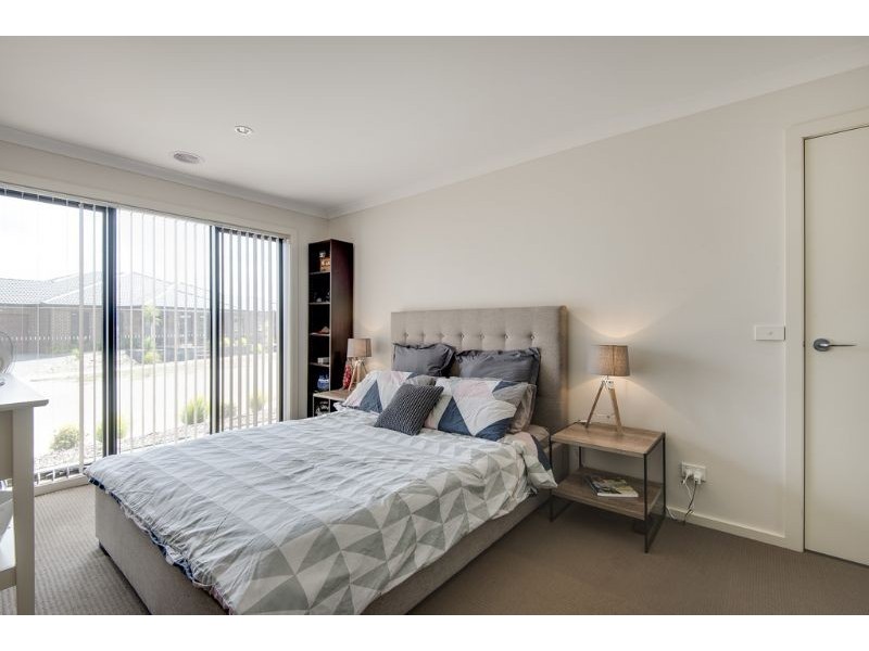 25 Aqueduct Road, Langwarrin VIC 3910