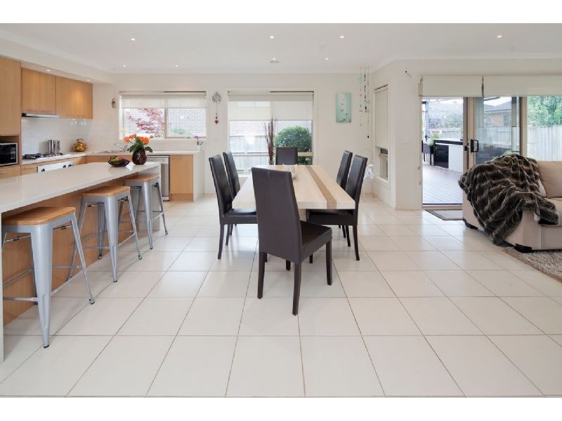 35 Waterhouse Way, Cranbourne South VIC 3977