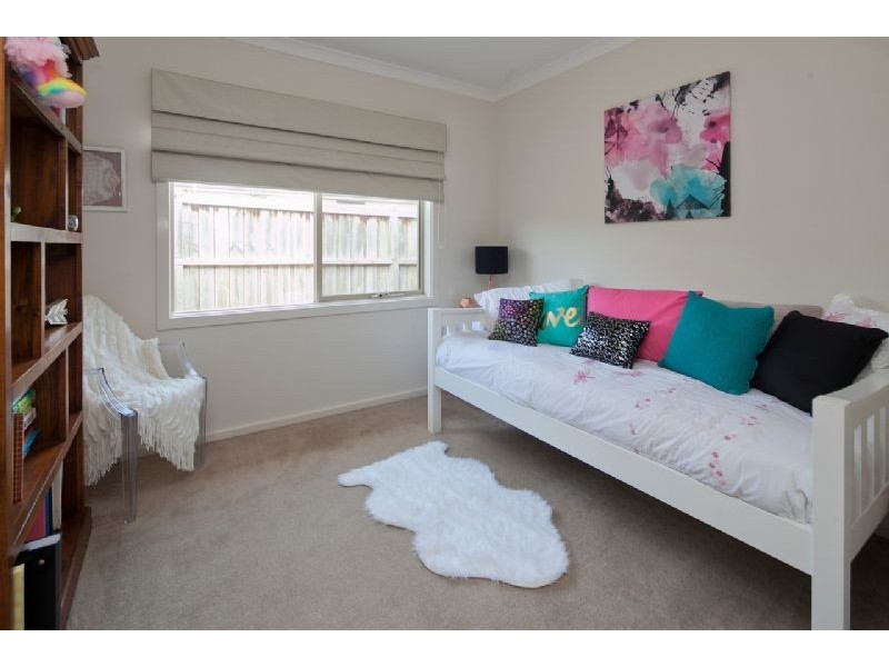 35 Waterhouse Way, Cranbourne South VIC 3977