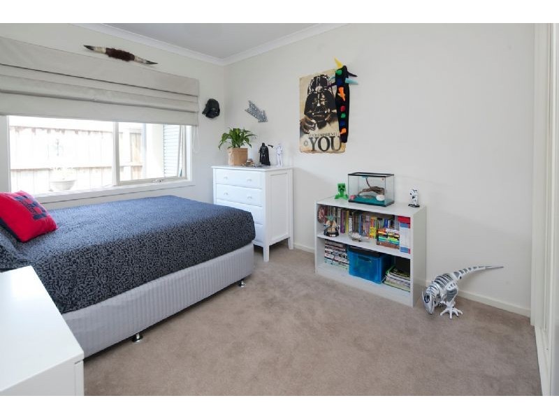 35 Waterhouse Way, Cranbourne South VIC 3977