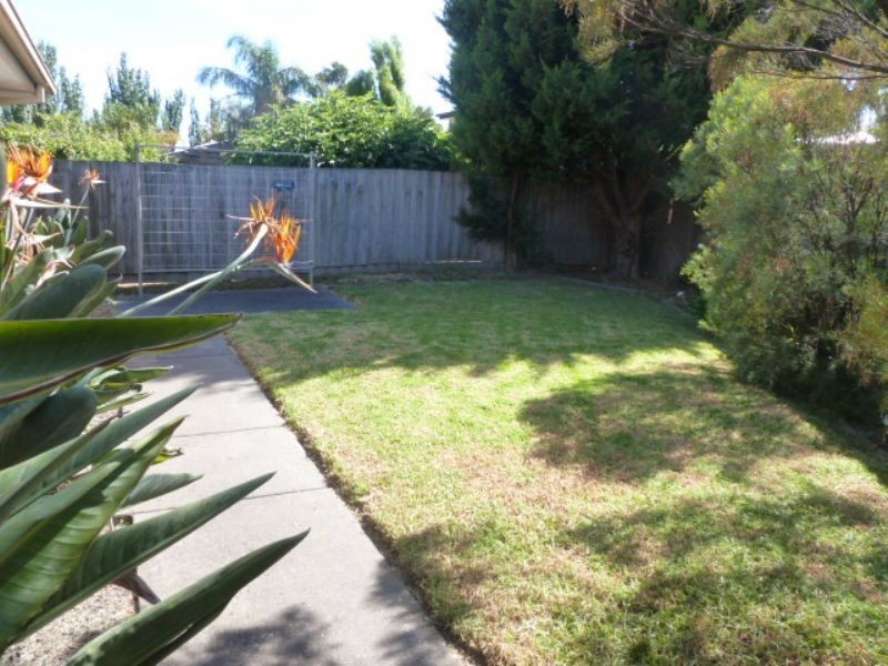 5/3-5 Knott Court, Langwarrin VIC 3910