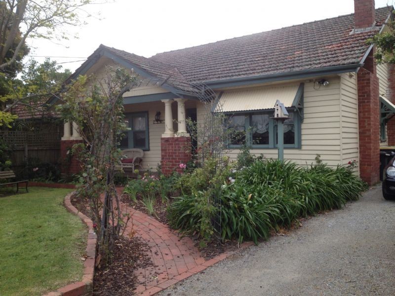 6 Olive Grove, Frankston VIC 3199