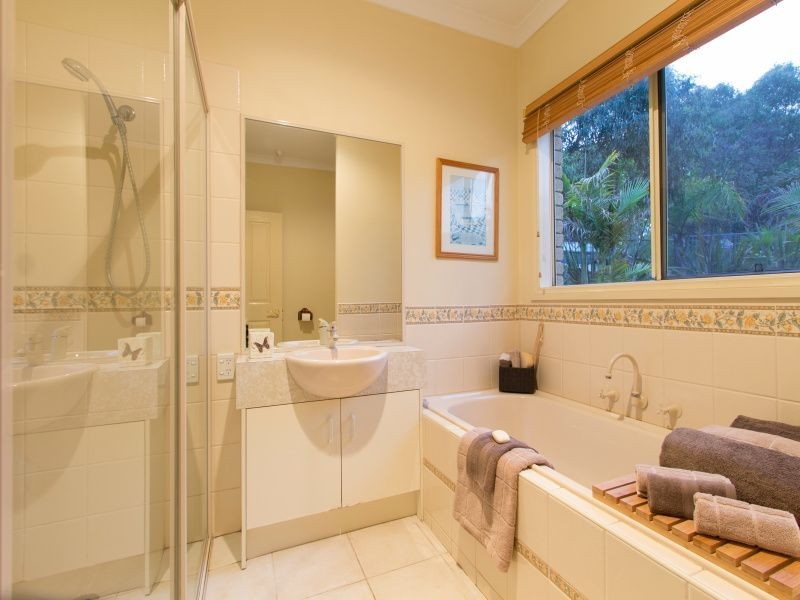 2 Bridgewater Court, Langwarrin VIC 3910